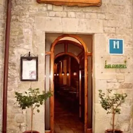 Hostal Las Coronas-2